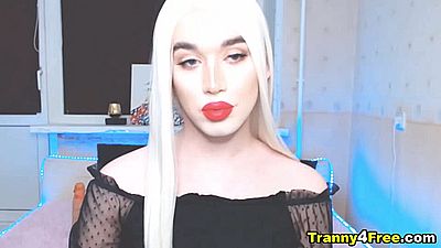 Молодые видели секс